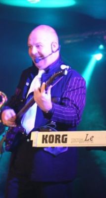Roger Lee